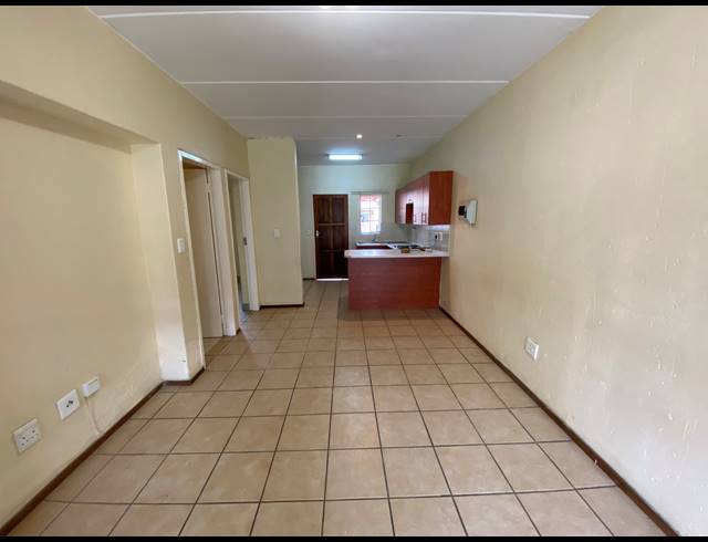 2 BEDROOM APARTMENT FOR SALE IN COMET